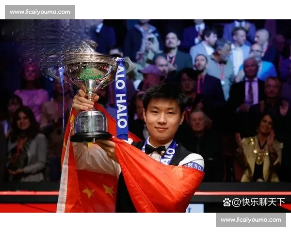 这一刻,他凭实力登顶巅峰,成就永载史册的封神之路 这一刻,他凭实力登顶巅峰,成就永载史册的封神之路